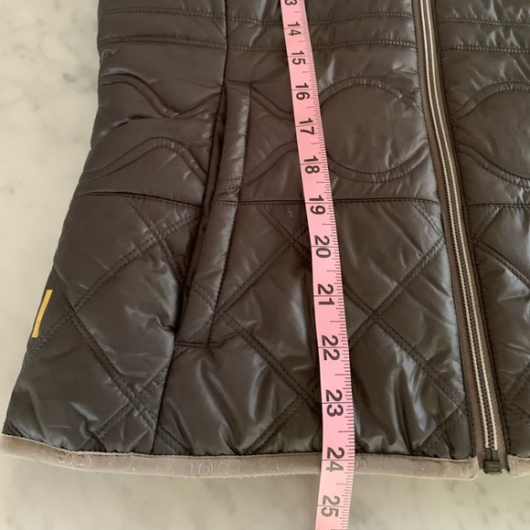 Lole quilted design vest in a fab green|grey colour, lightweight size S - Picture 13 of 13